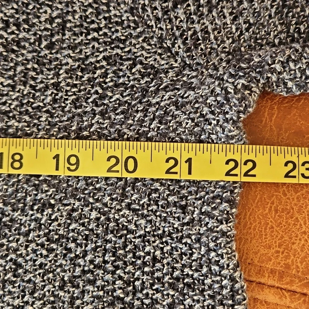 American Eagle Prep Fit 100% Cotton Sweater Navy And White Lg EUC Mens / Unisex